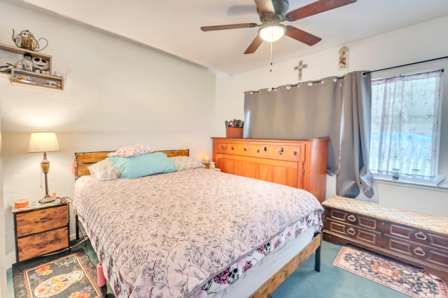 1202 Golden Gate Ave, Dos Palos, CA 93620