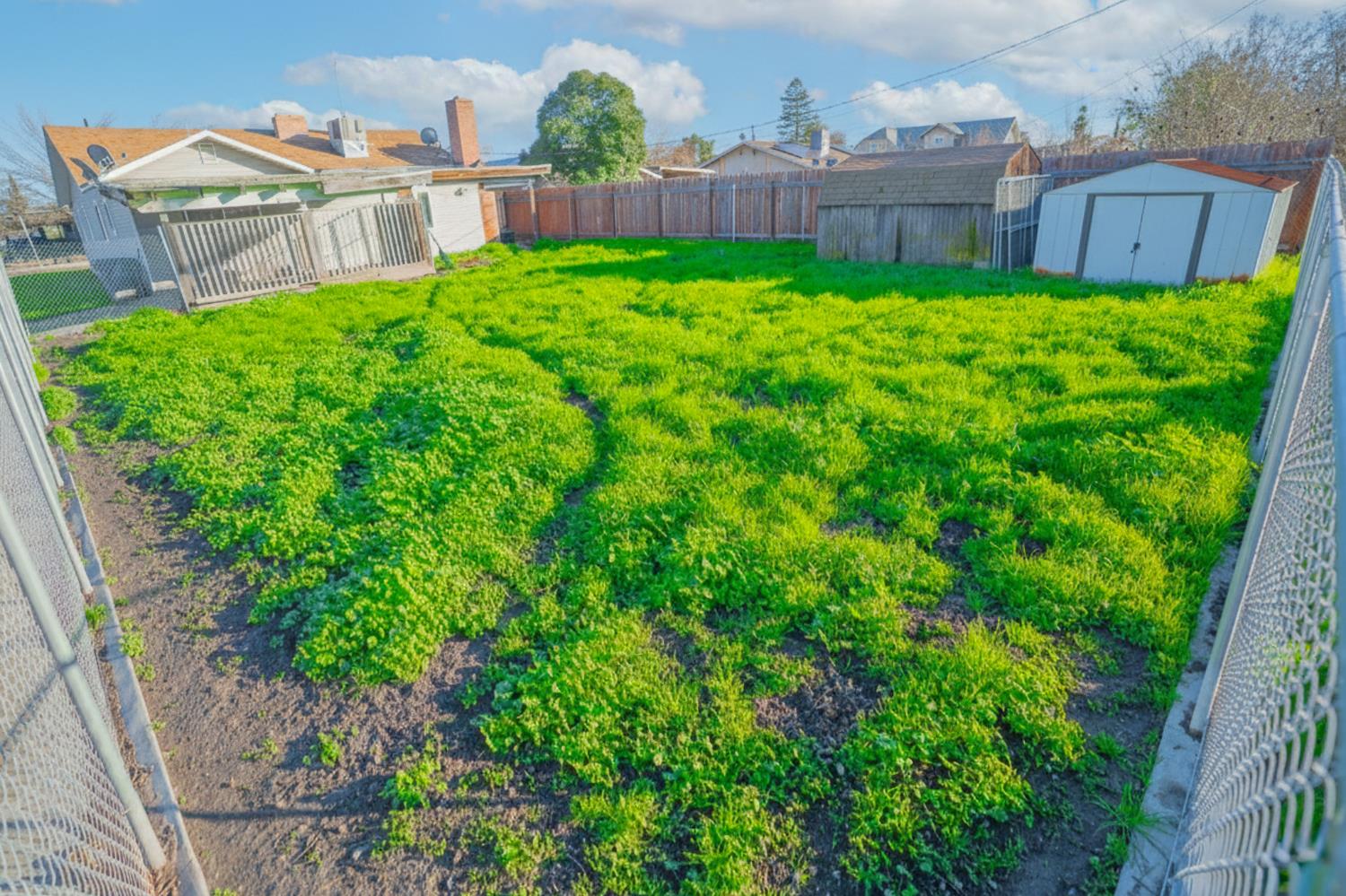 1202 Golden Gate Ave, Dos Palos, CA 93620