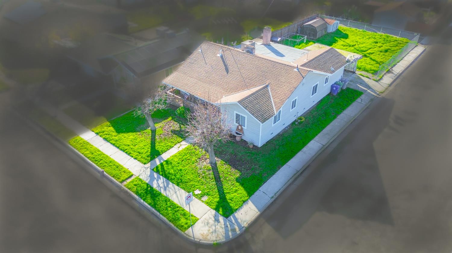 1202 Golden Gate Ave, Dos Palos, CA 93620