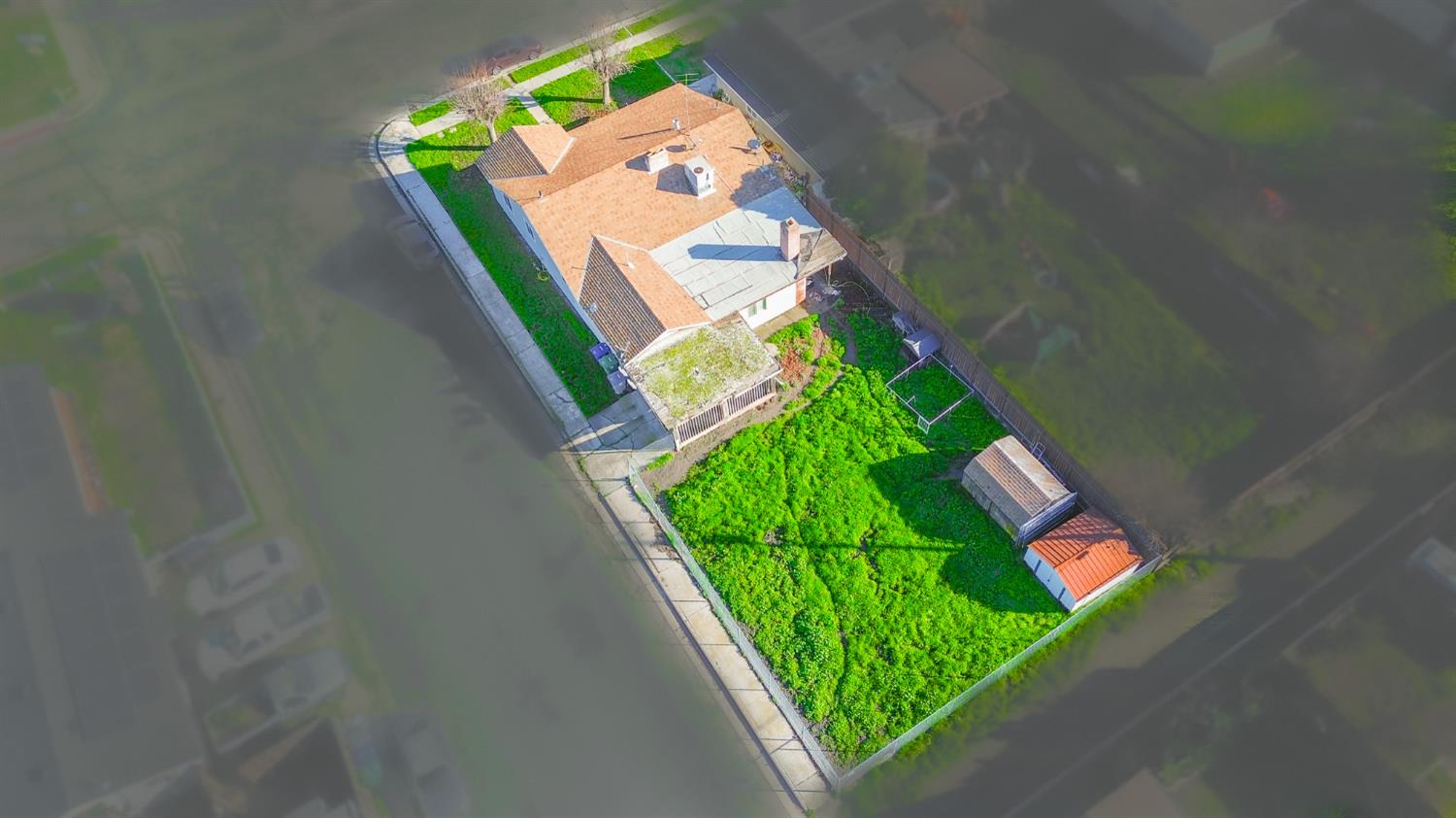 1202 Golden Gate Ave, Dos Palos, CA 93620