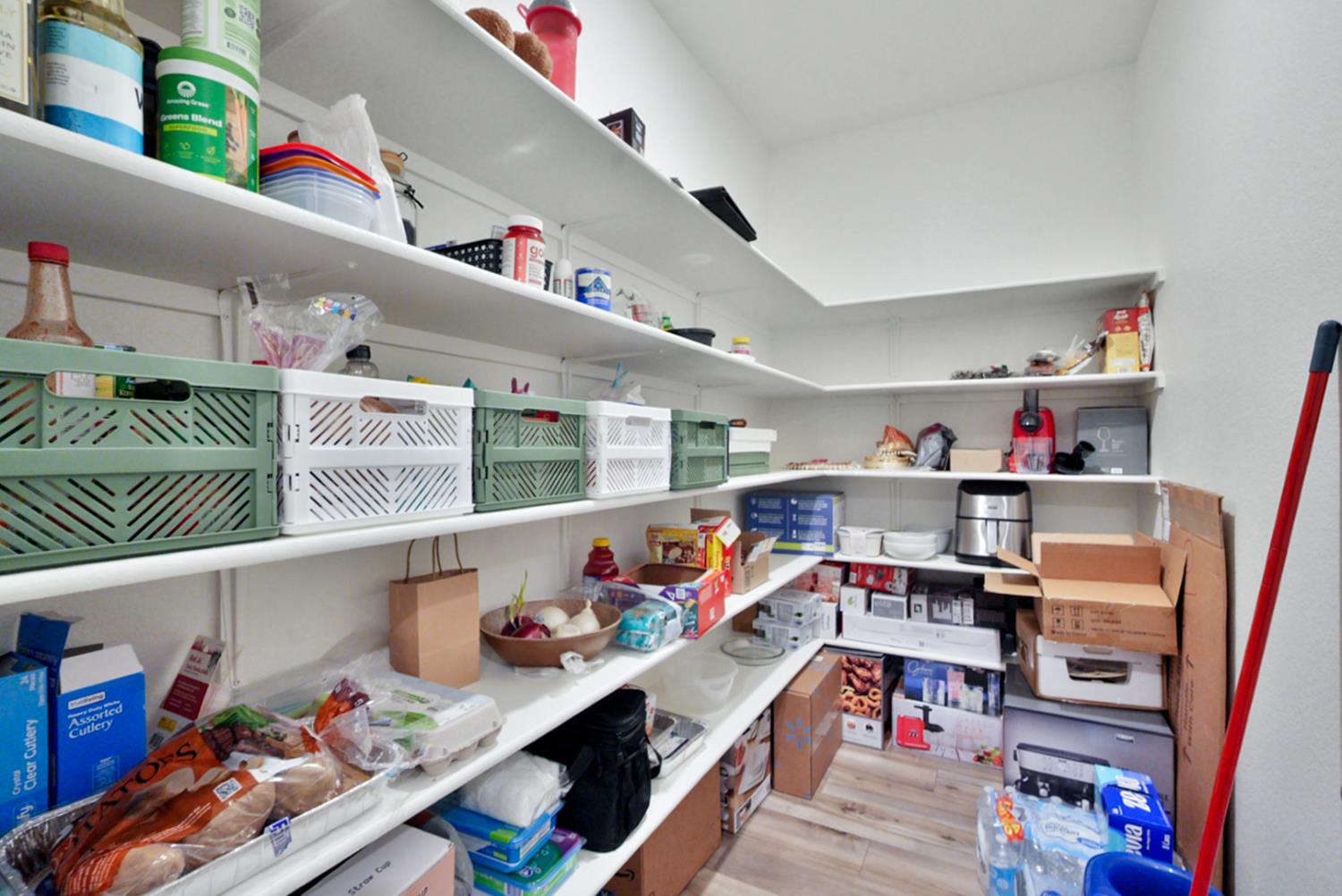 918 Cumbria Ln, Patterson, CA 95363