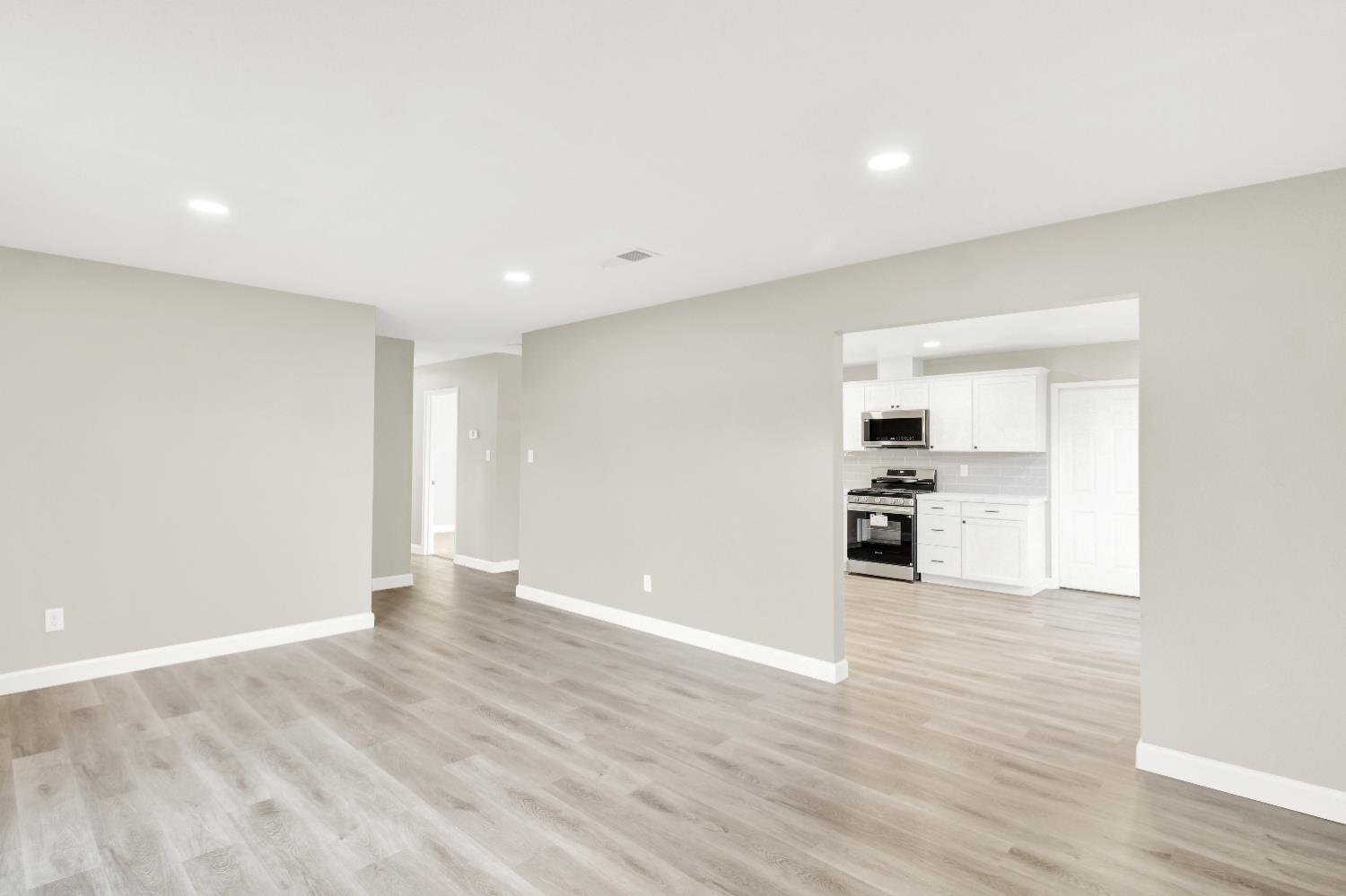 1900 Ellison Dr, Modesto, CA 95355