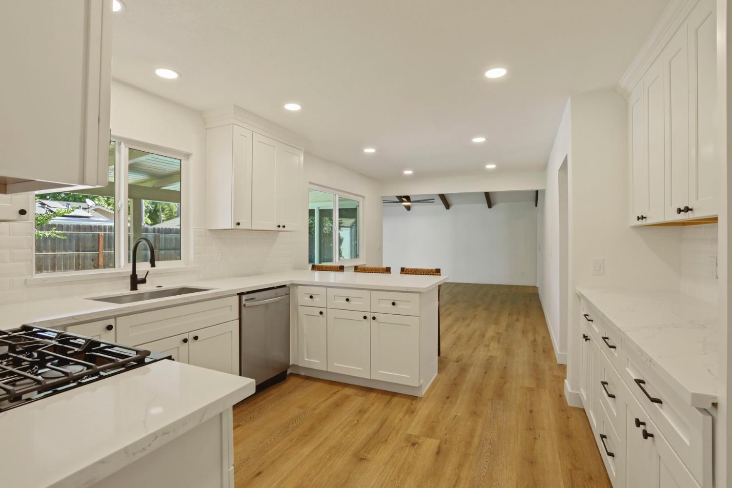 2629 Marblehead Cir, Modesto, CA 95355