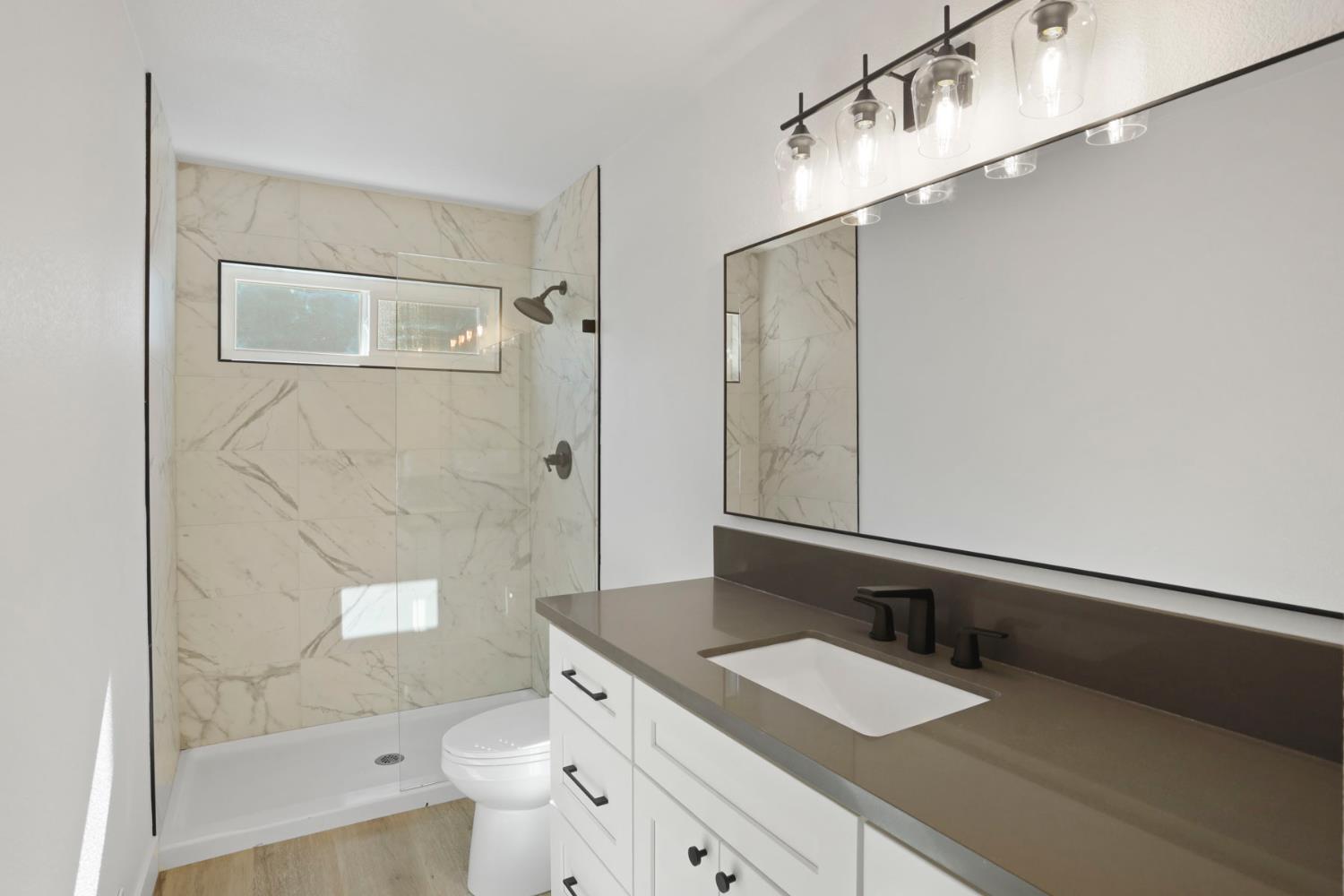 2629 Marblehead Cir, Modesto, CA 95355