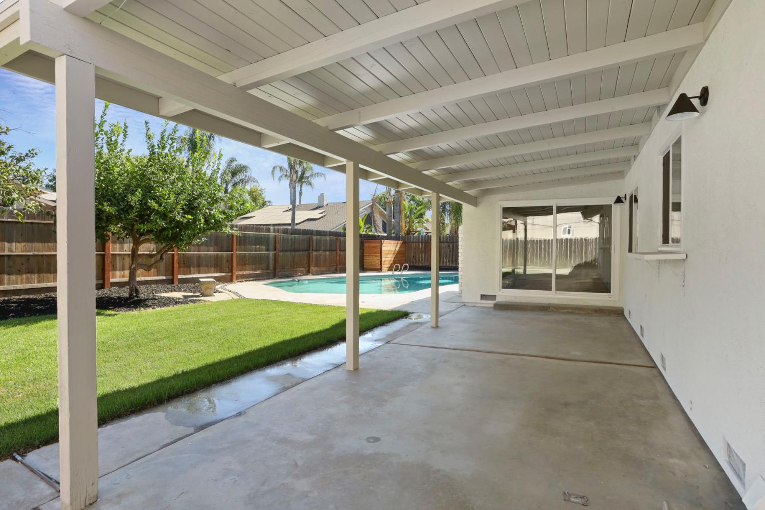 2629 Marblehead Cir, Modesto, CA 95355