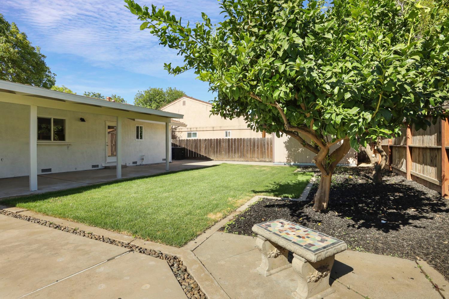 2629 Marblehead Cir, Modesto, CA 95355