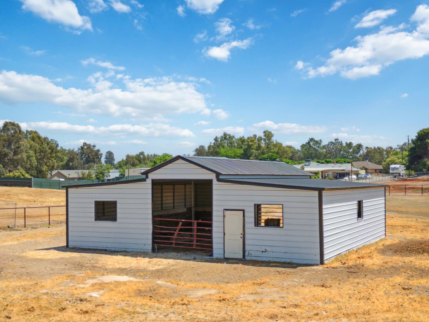 36634 Avenue 16, Madera, CA 93636