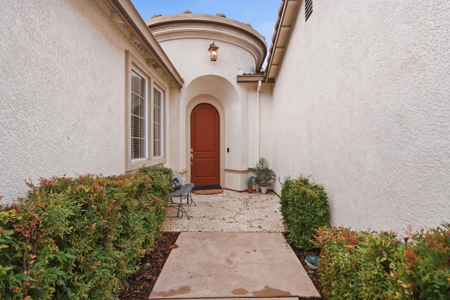 286 Cresta Way, Oakdale, CA 95361