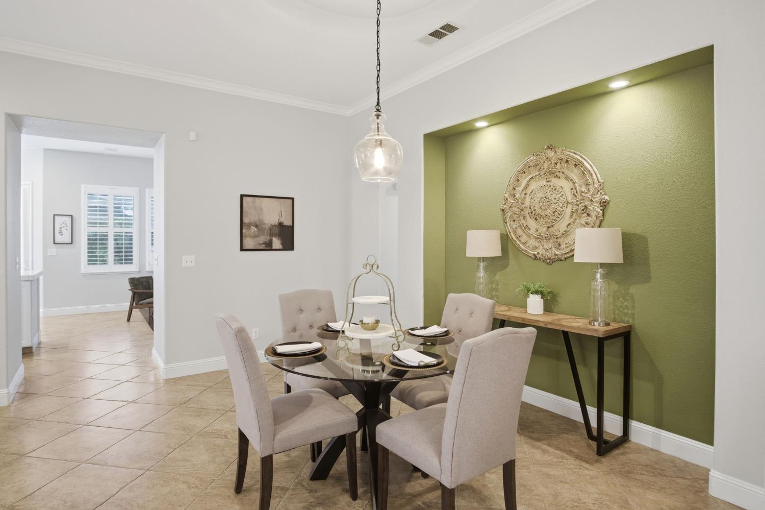 286 Cresta Way, Oakdale, CA 95361