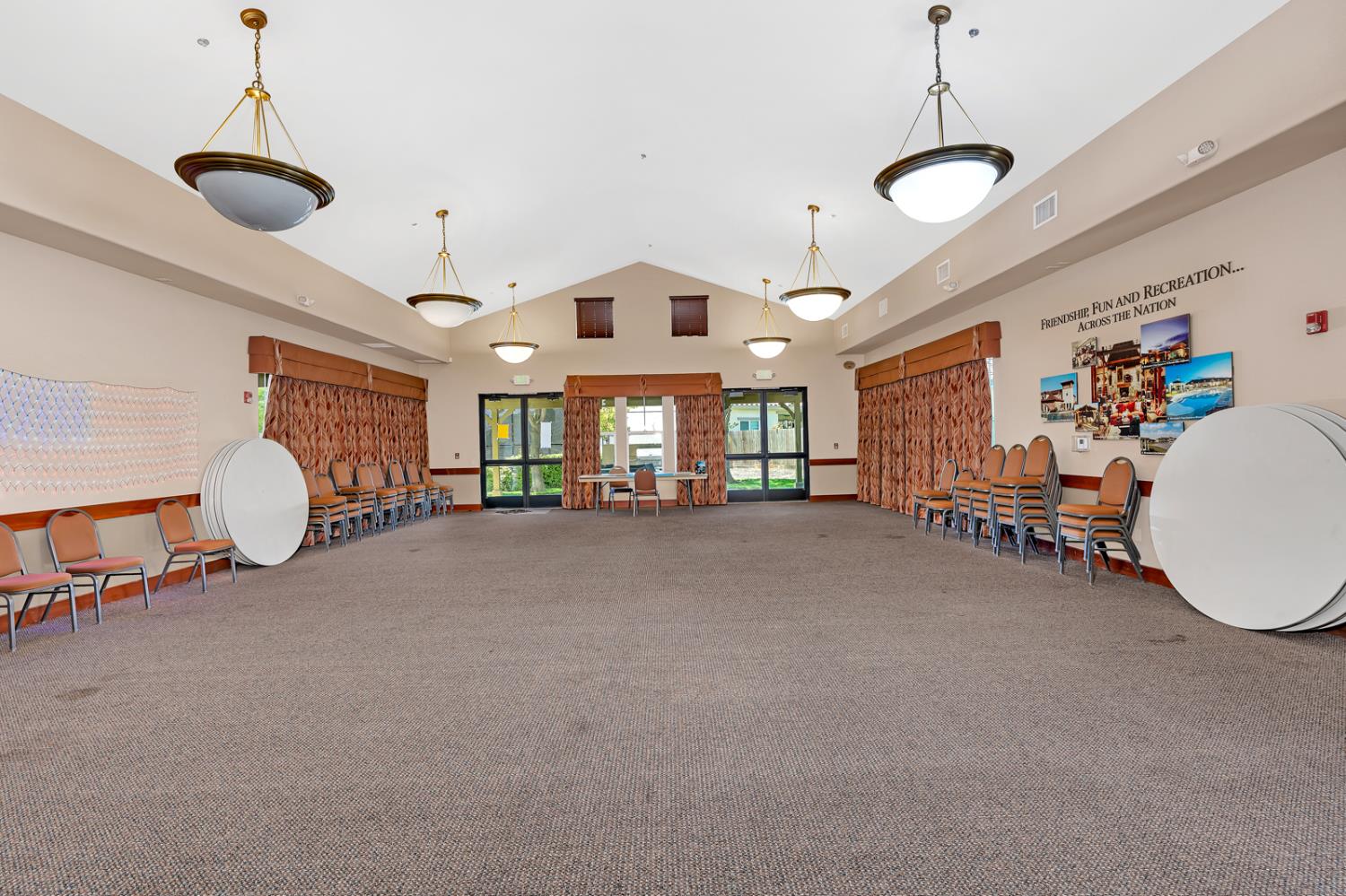 860 Fritz Dr, Los Banos, CA 93635