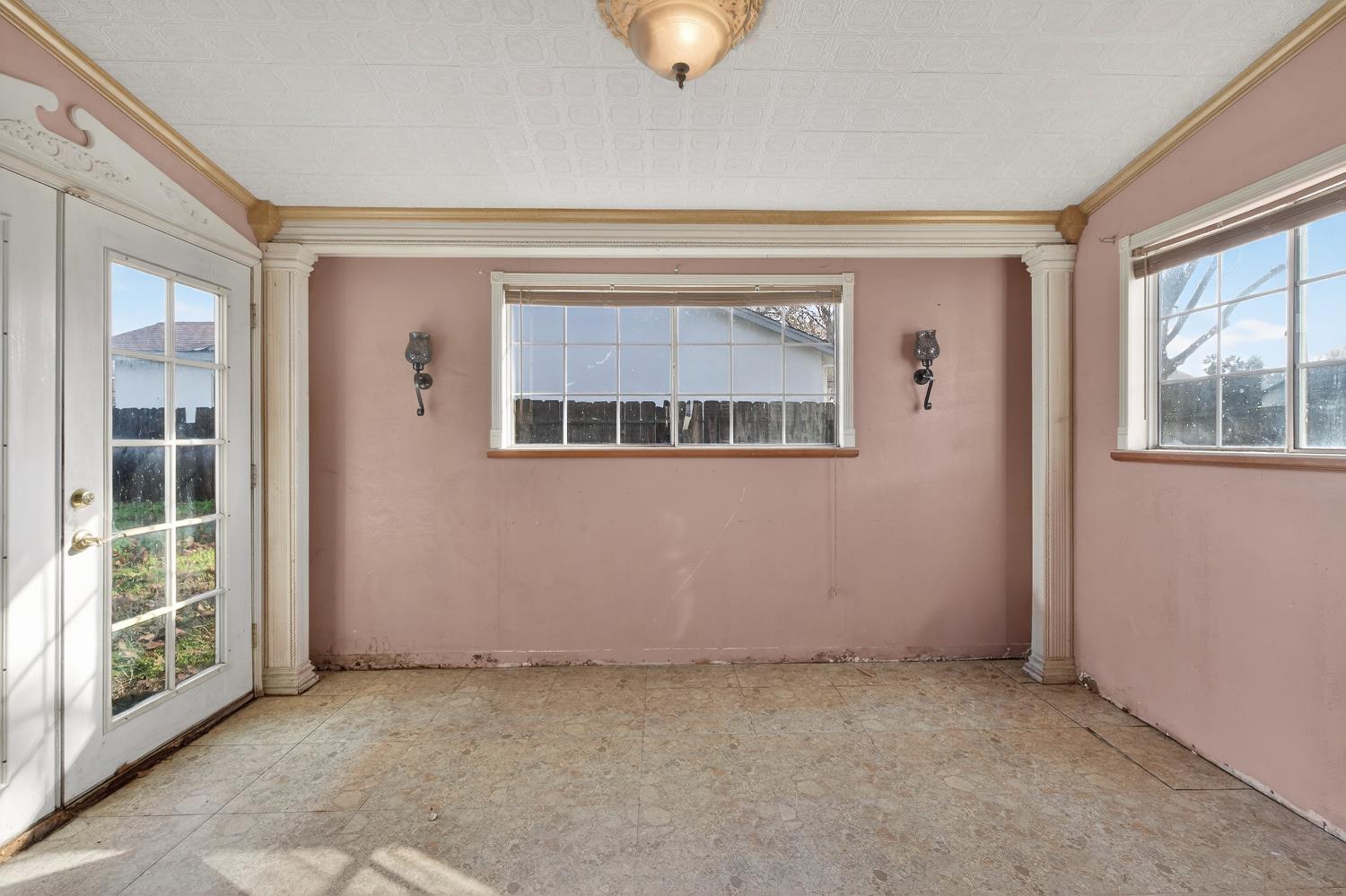 1732 Walpole Dr, Modesto, CA 95358