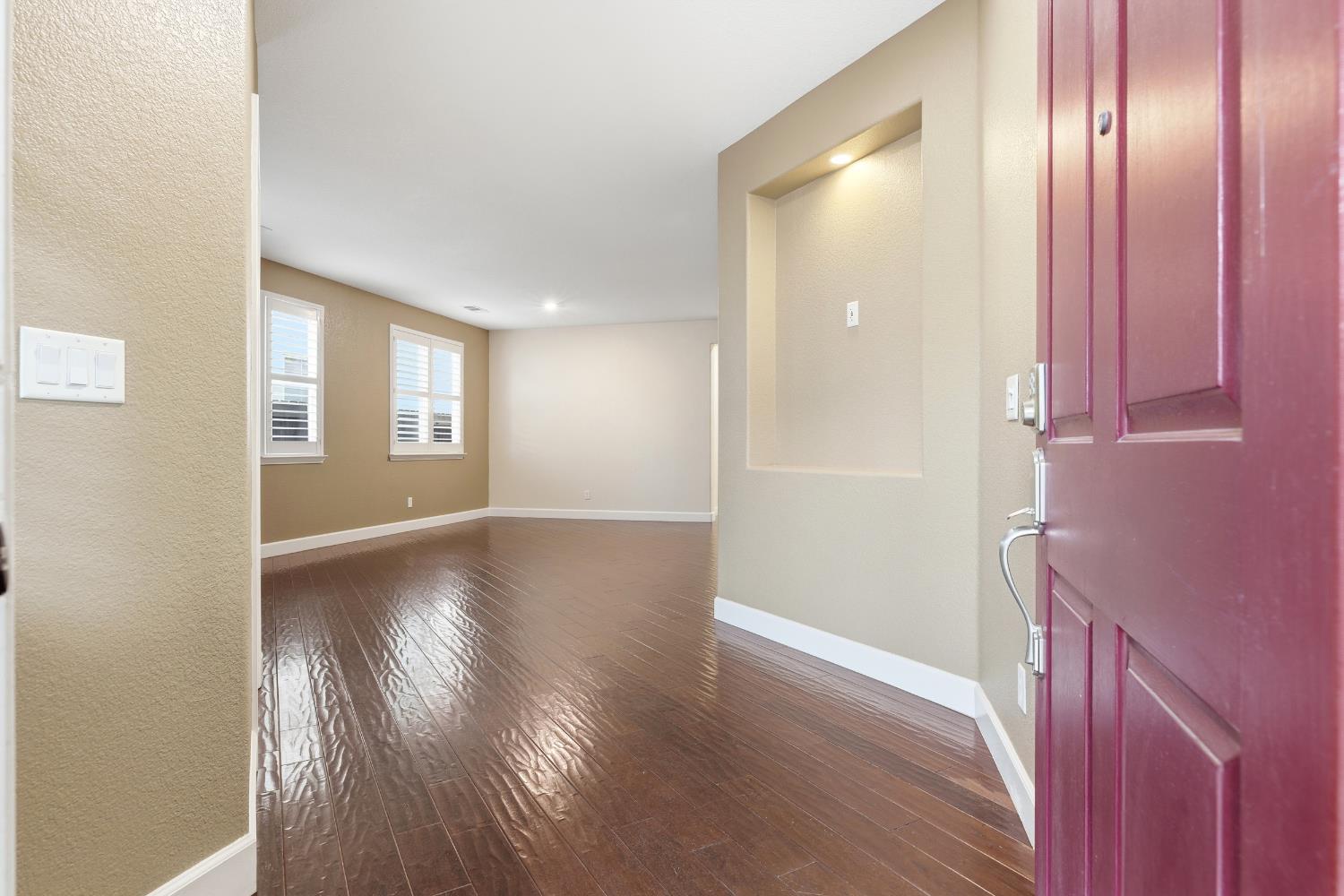 2609 Amir Dr, Modesto, CA 95355