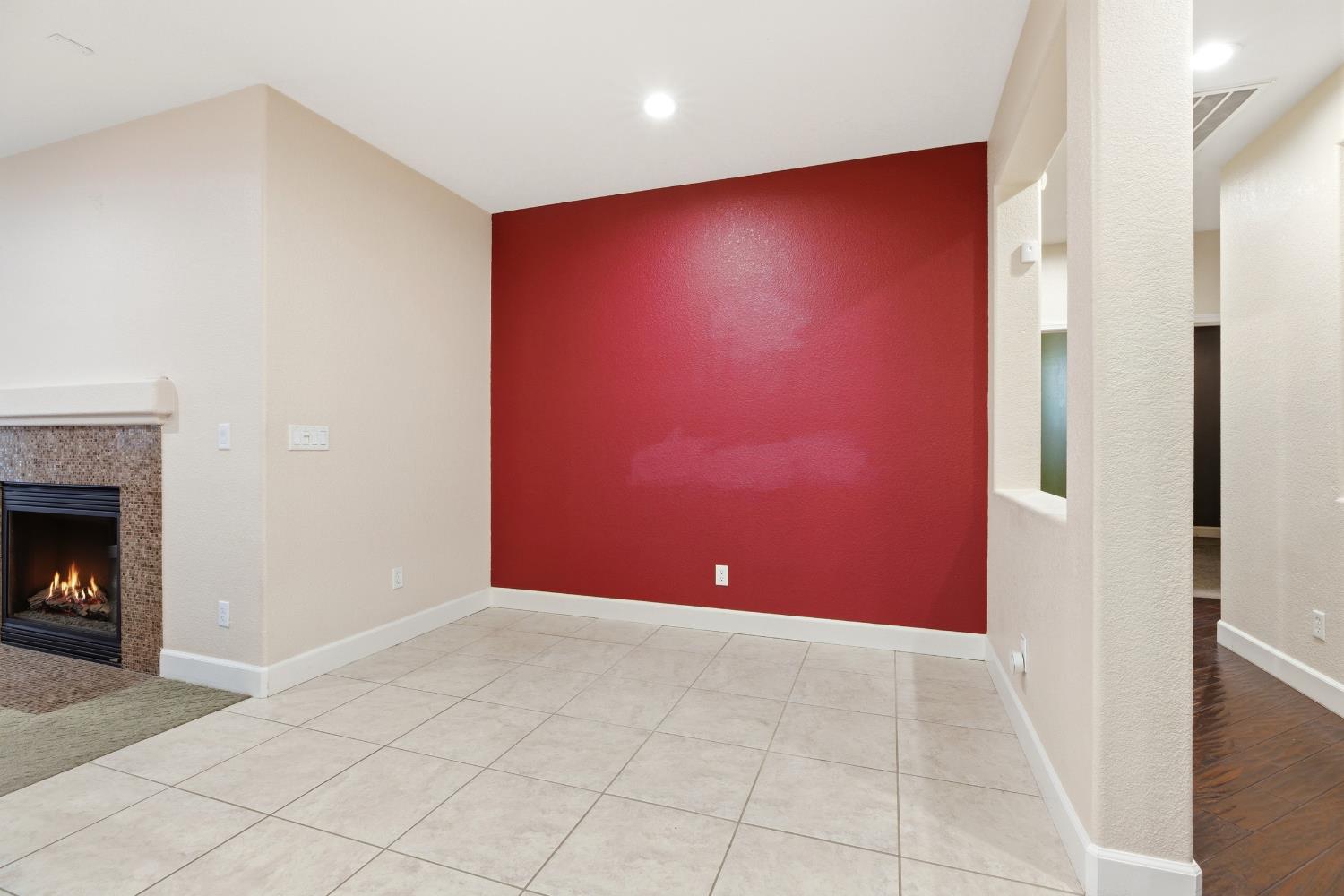 2609 Amir Dr, Modesto, CA 95355