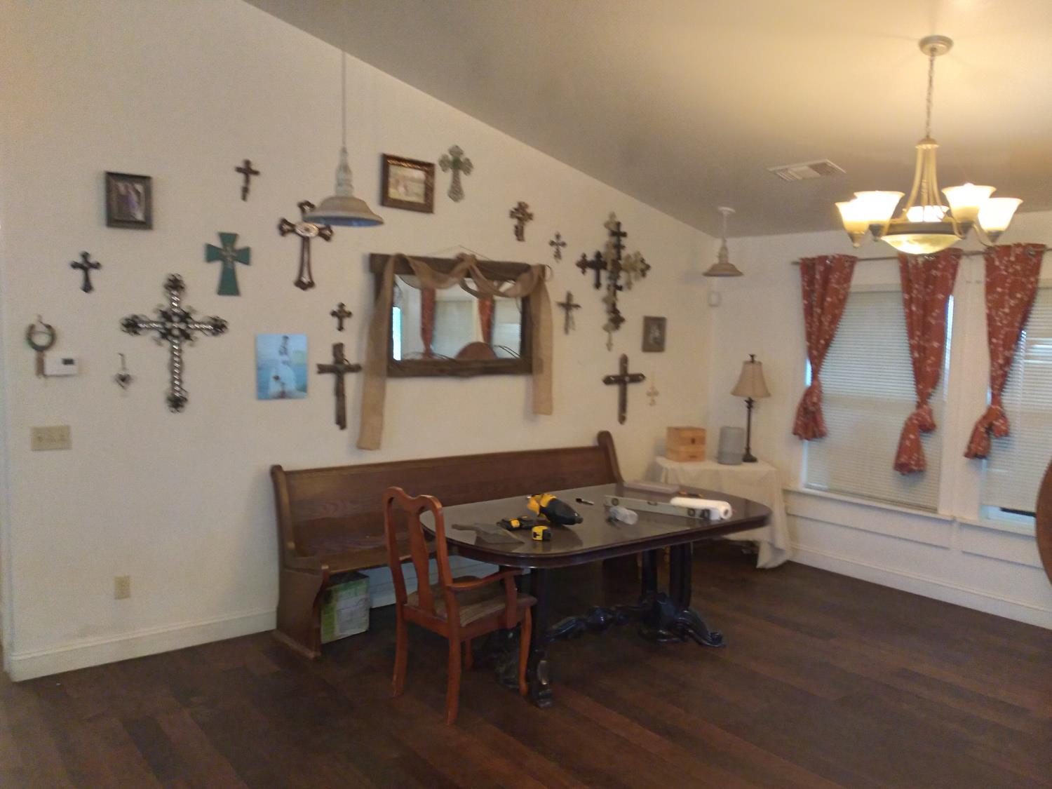 17385 Bell, Livingston, CA 95334