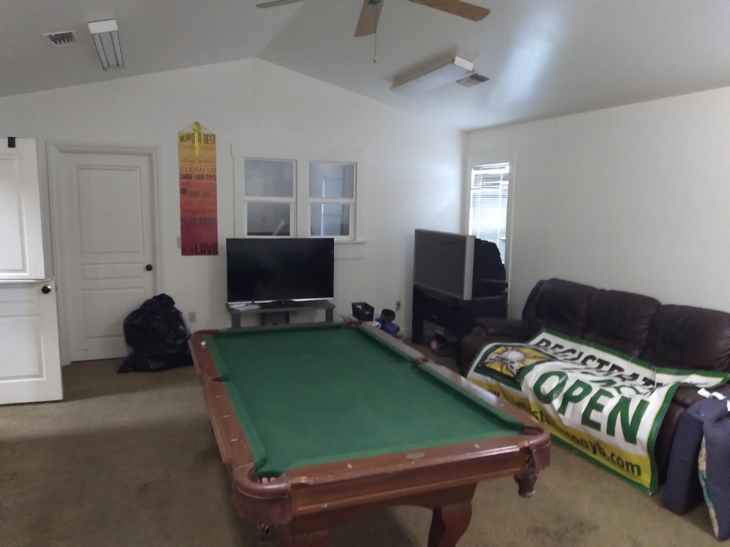 17385 Bell, Livingston, CA 95334