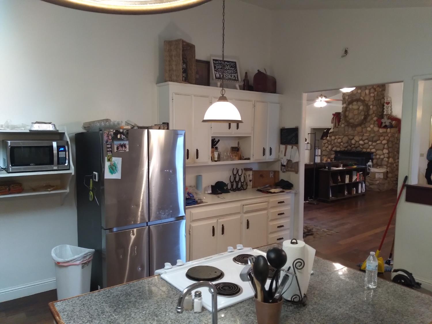 17385 Bell, Livingston, CA 95334