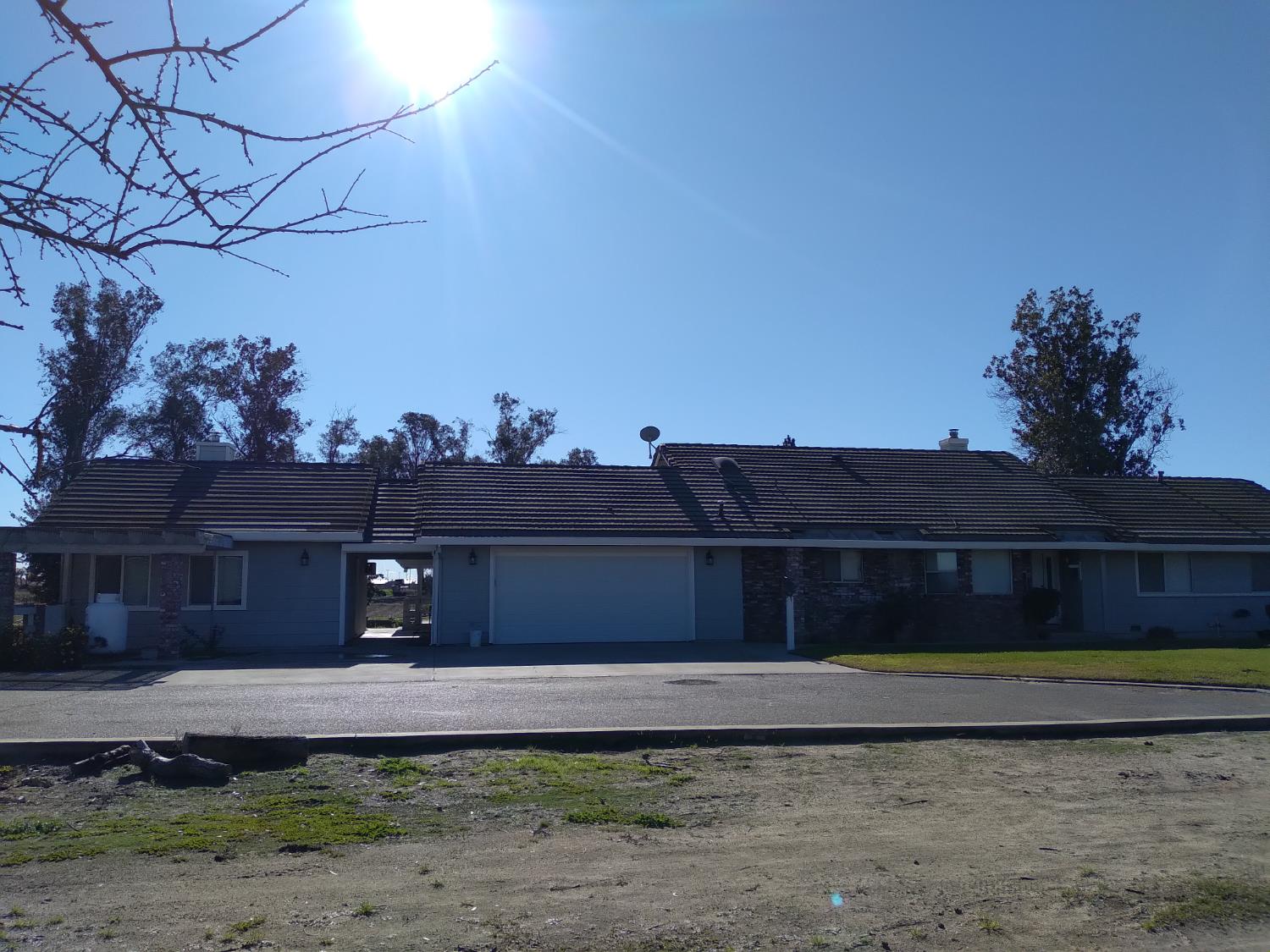 14509 Bell, Livingston, CA 95334