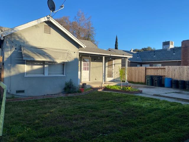 1321 Vernon Ave, Modesto, CA 95351
