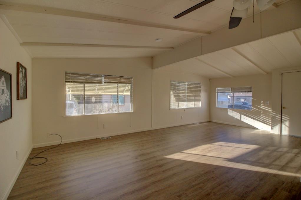 900 Old Stockton Rd #126, Oakdale, CA 95361