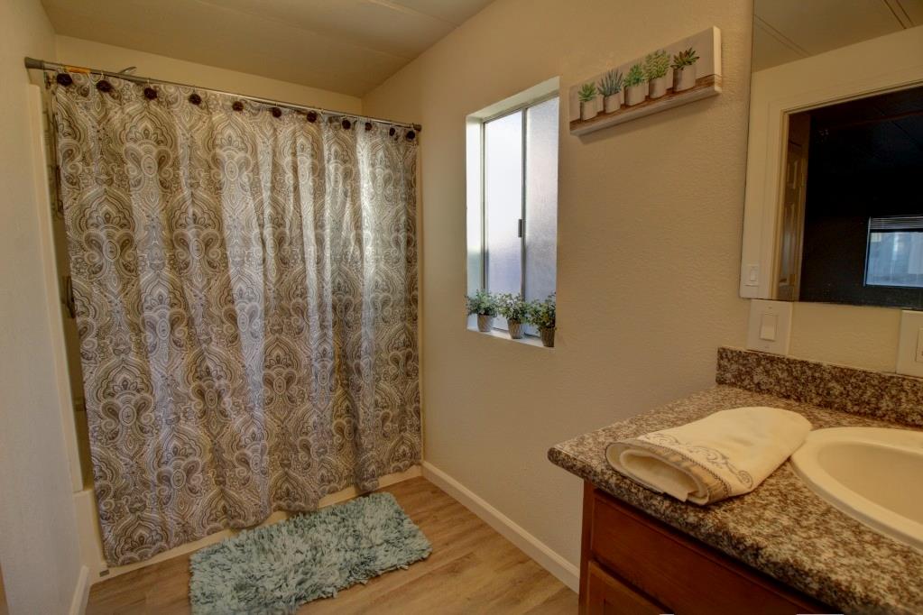 900 Old Stockton Rd #126, Oakdale, CA 95361