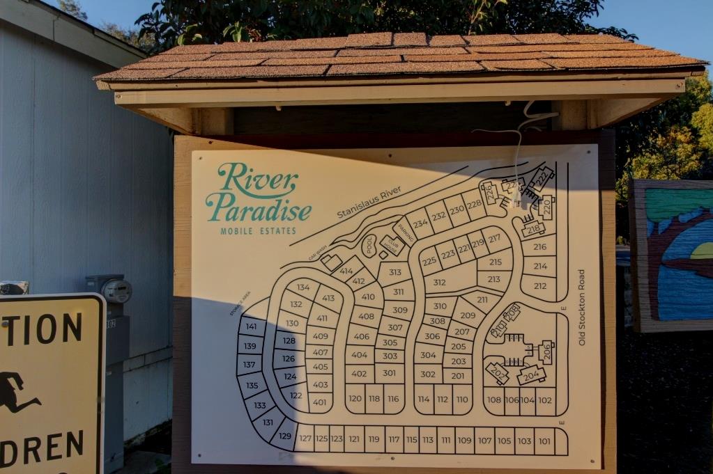 900 Old Stockton Rd #126, Oakdale, CA 95361