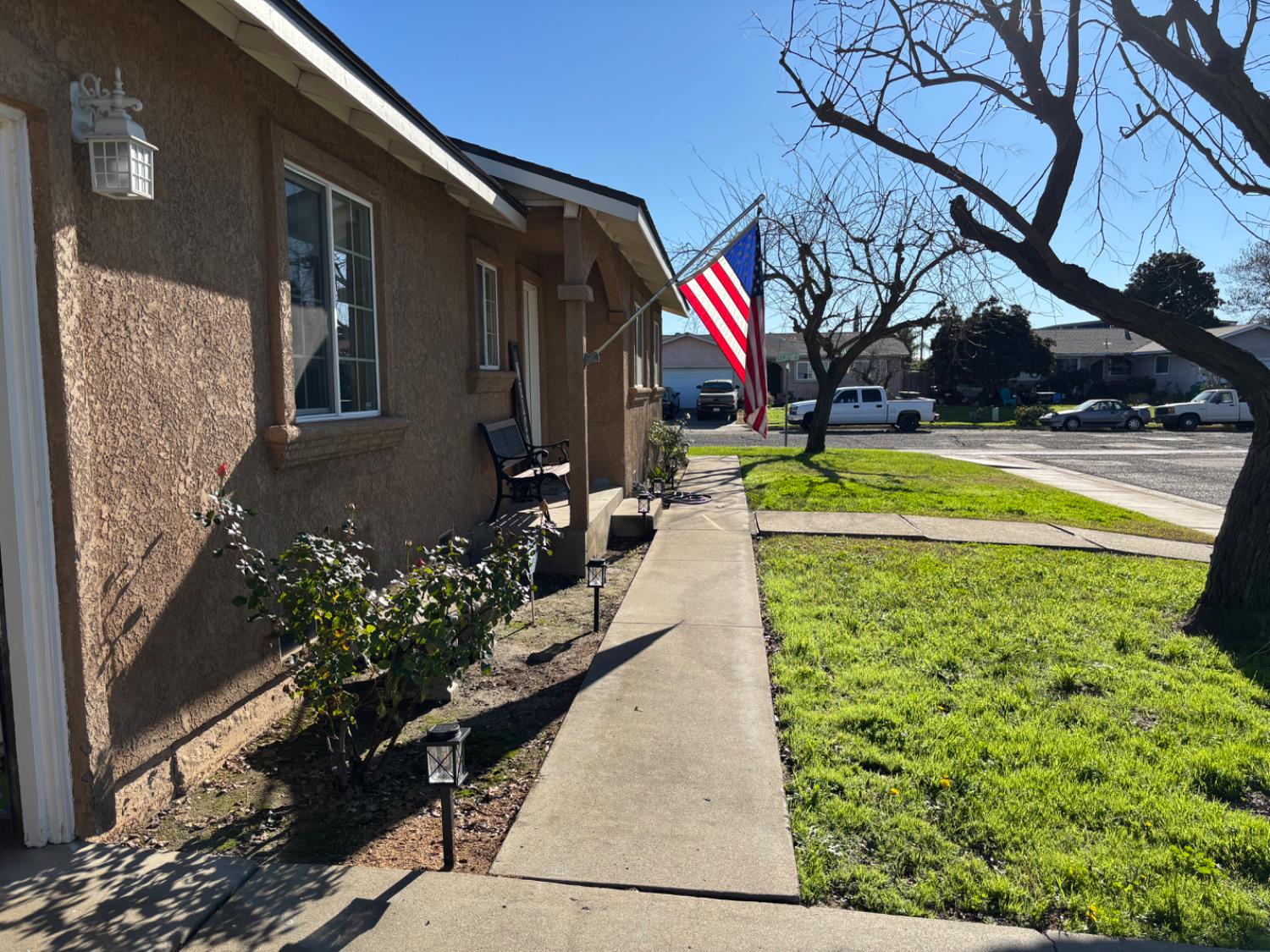 9852 Margaret Ct, Delhi, CA 95315