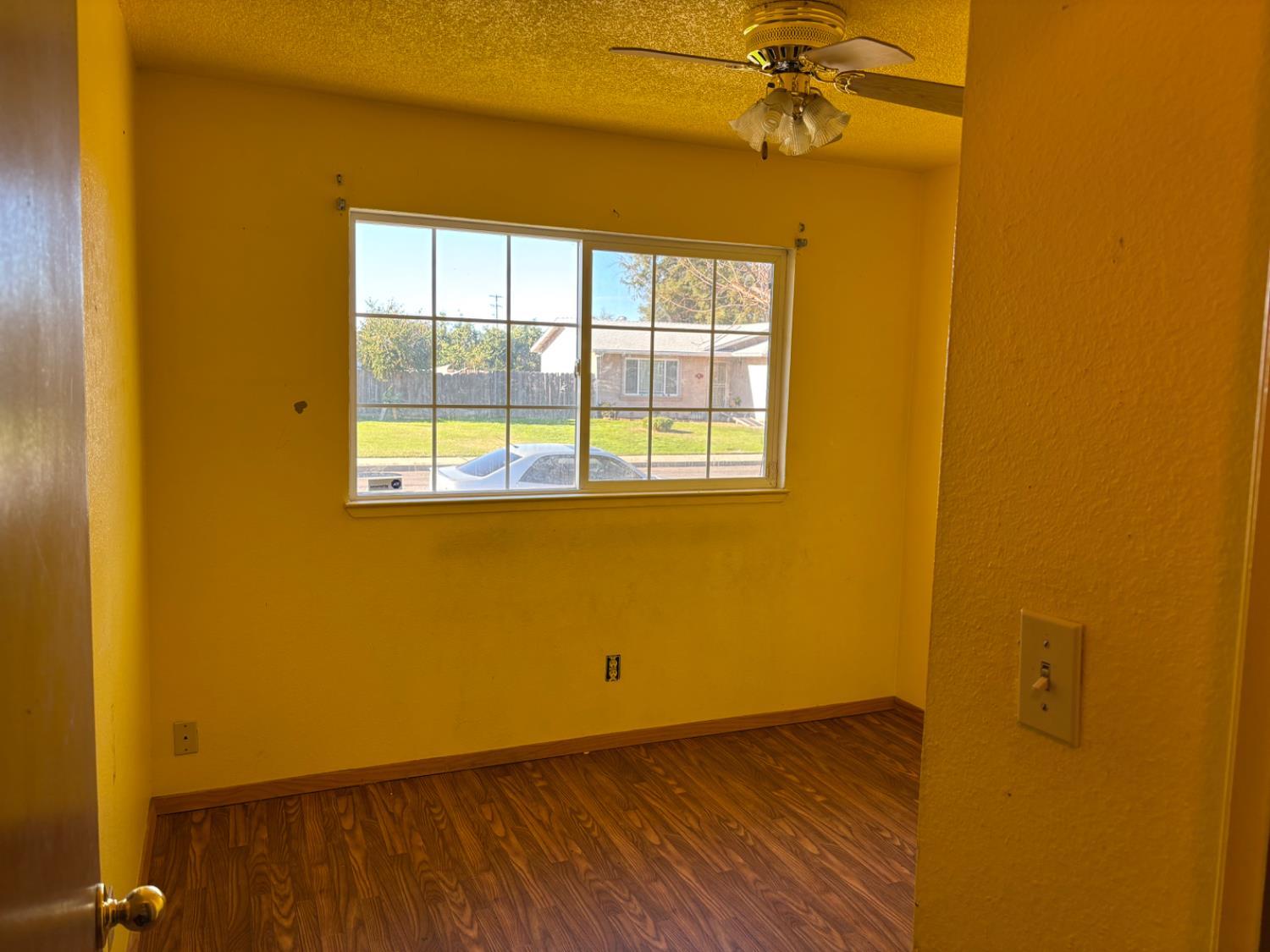 9852 Margaret Ct, Delhi, CA 95315