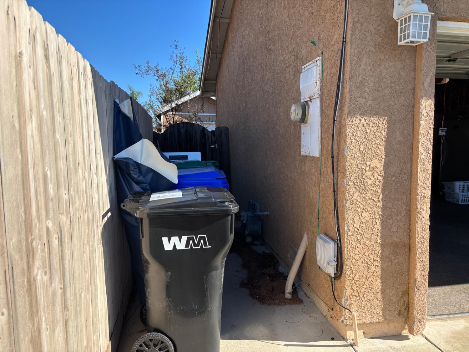 9852 Margaret Ct, Delhi, CA 95315