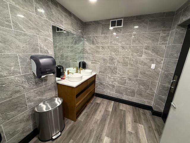 2007 Yosemite Blvd, Modesto, CA 95354