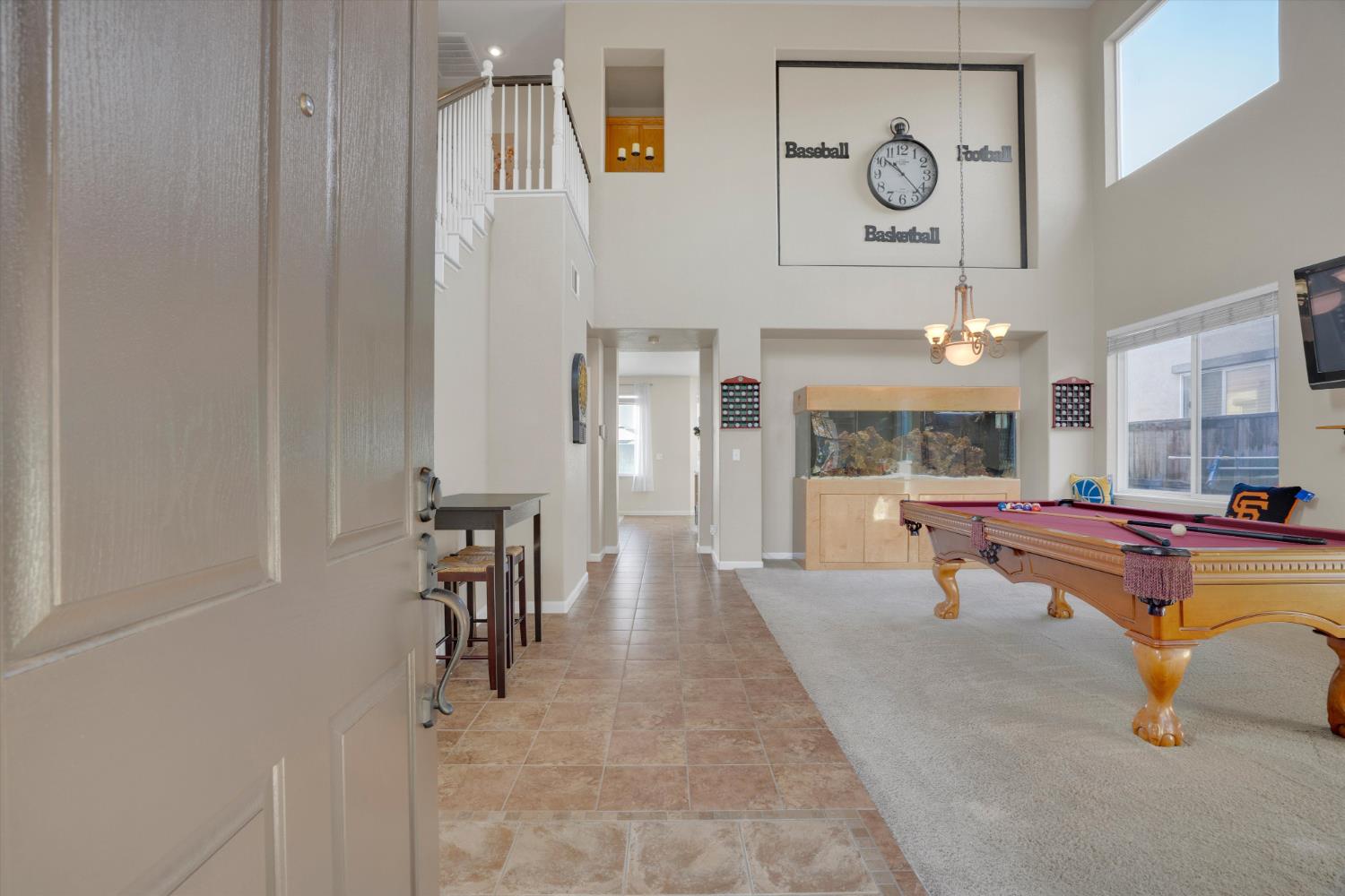 366 Romano Way, Oakdale, CA 95361