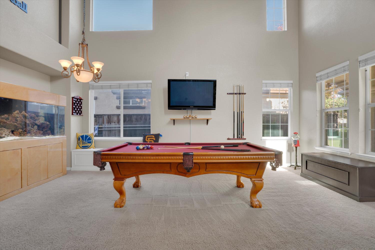 366 Romano Way, Oakdale, CA 95361