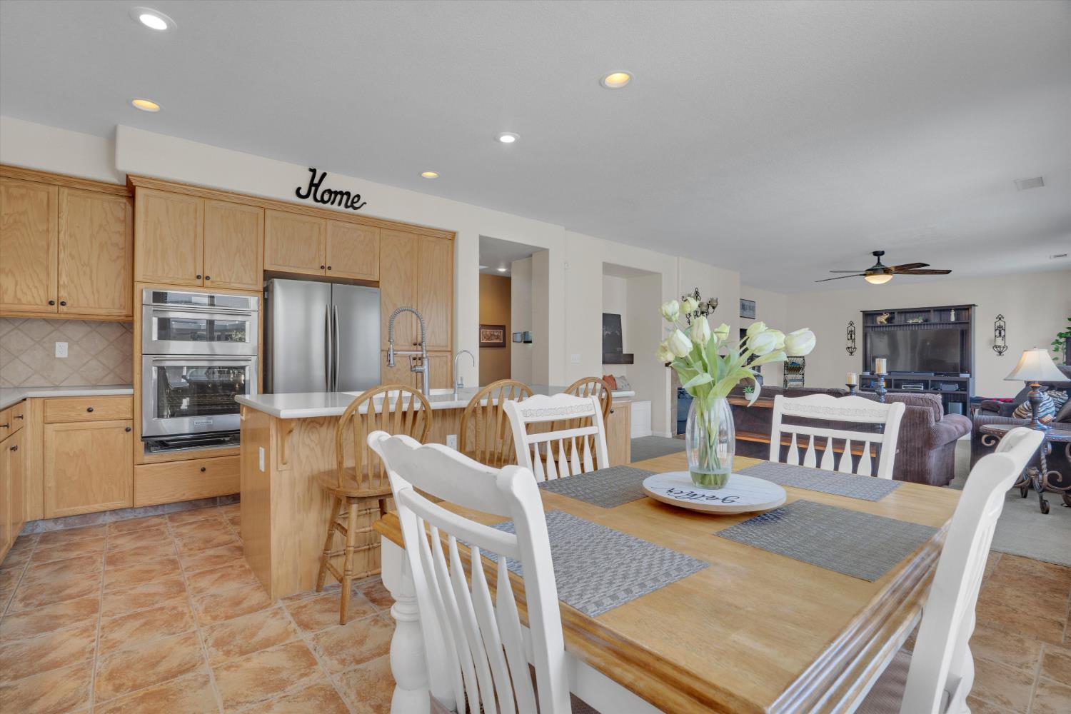 366 Romano Way, Oakdale, CA 95361