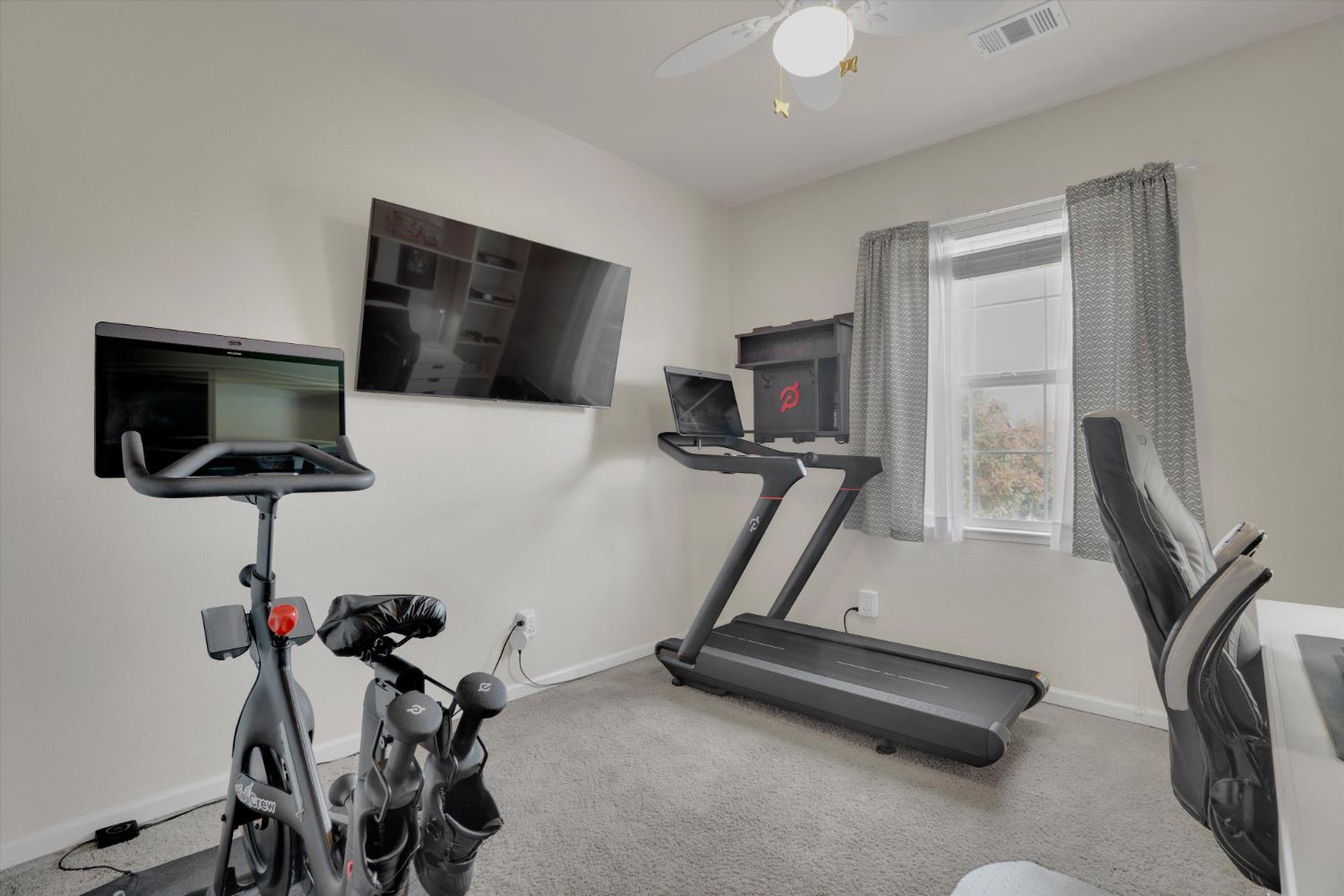 366 Romano Way, Oakdale, CA 95361