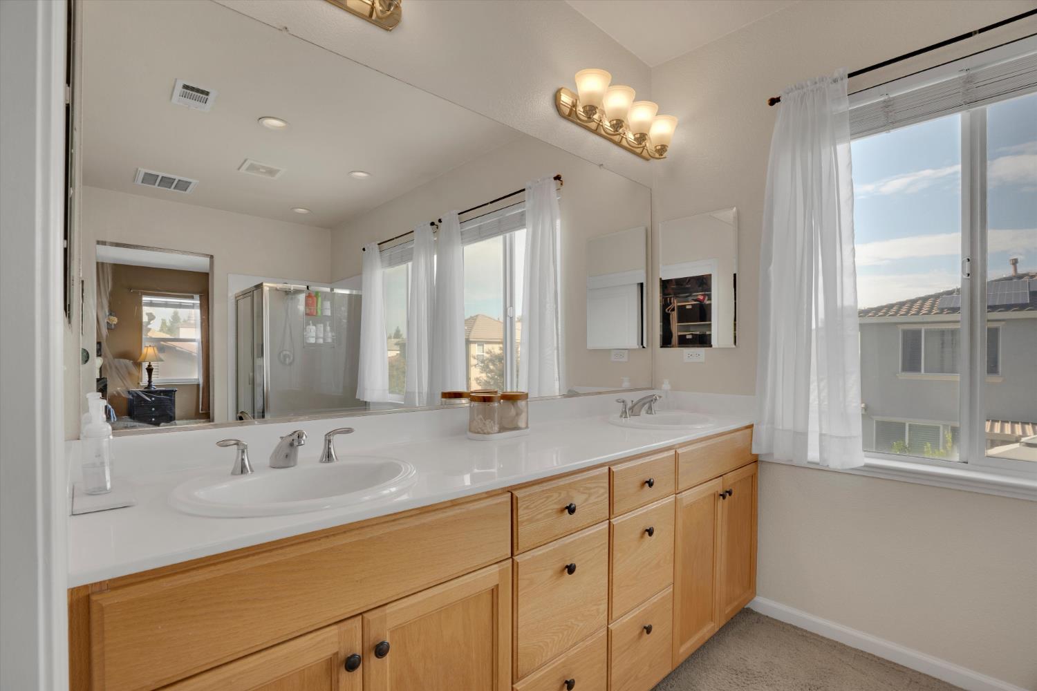 366 Romano Way, Oakdale, CA 95361