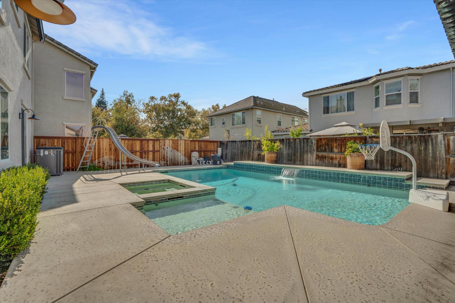 366 Romano Way, Oakdale, CA 95361