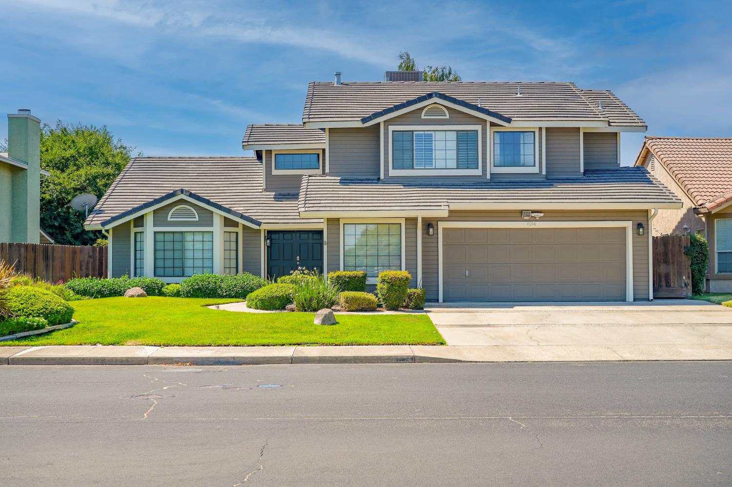 834 Cedar Ridge Dr, Turlock, CA 95382