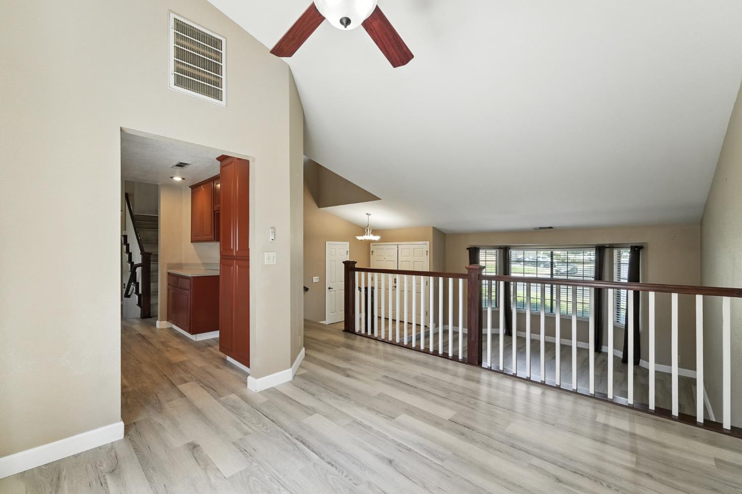 834 Cedar Ridge Dr, Turlock, CA 95382