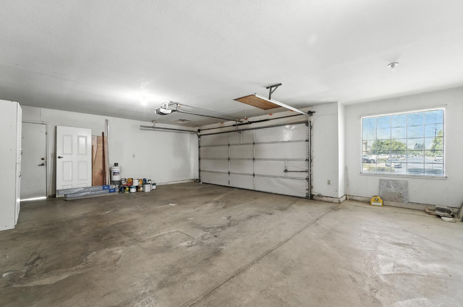 834 Cedar Ridge Dr, Turlock, CA 95382