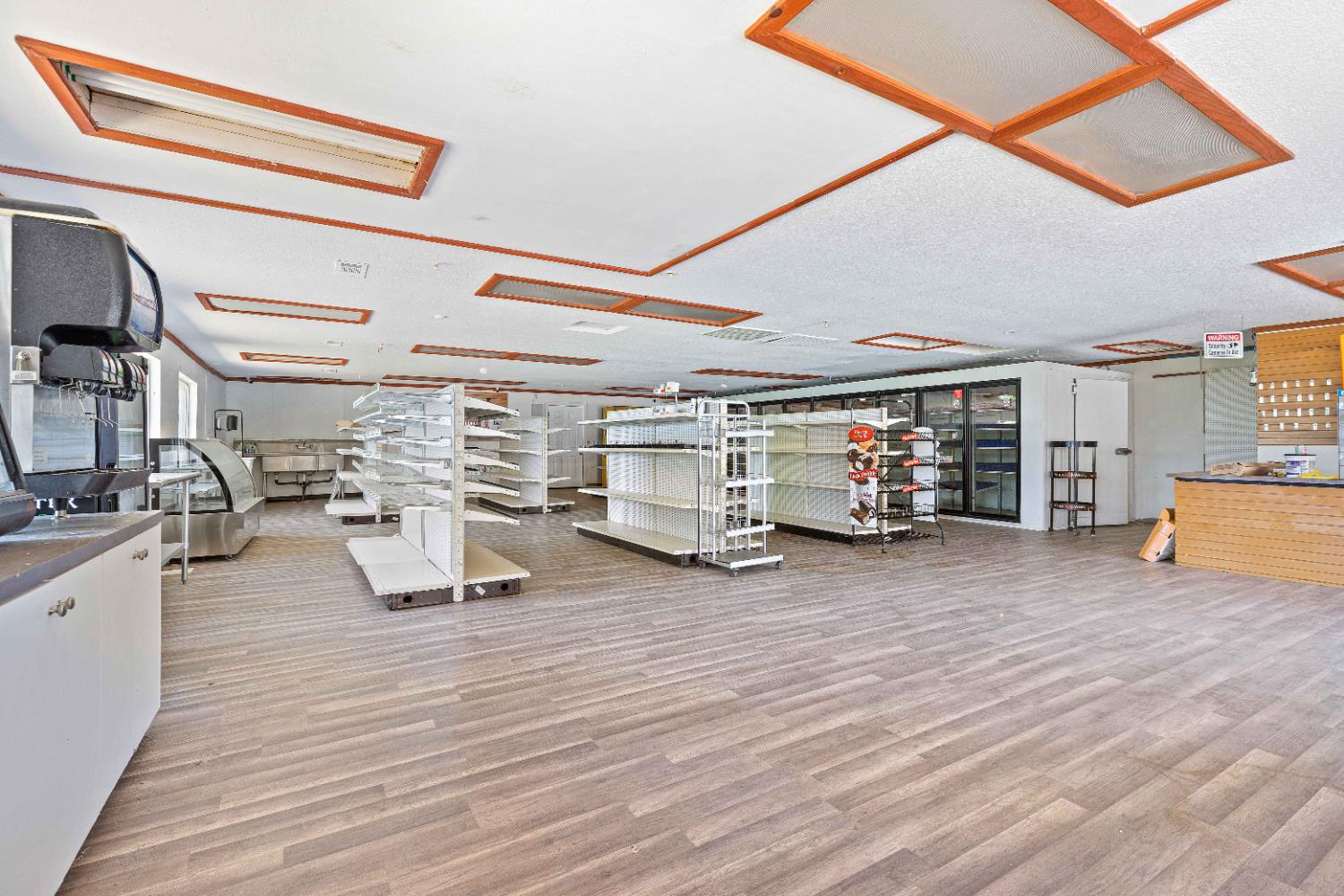 30025 Yosemite Blvd, La Grange, CA 95329