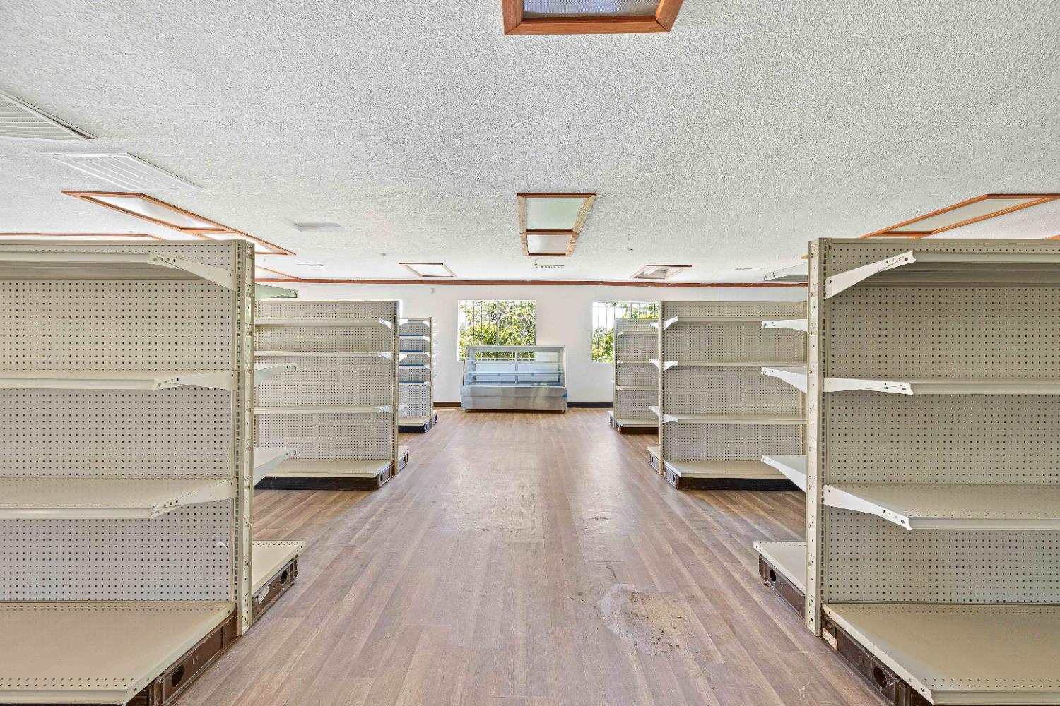 30025 Yosemite Blvd, La Grange, CA 95329