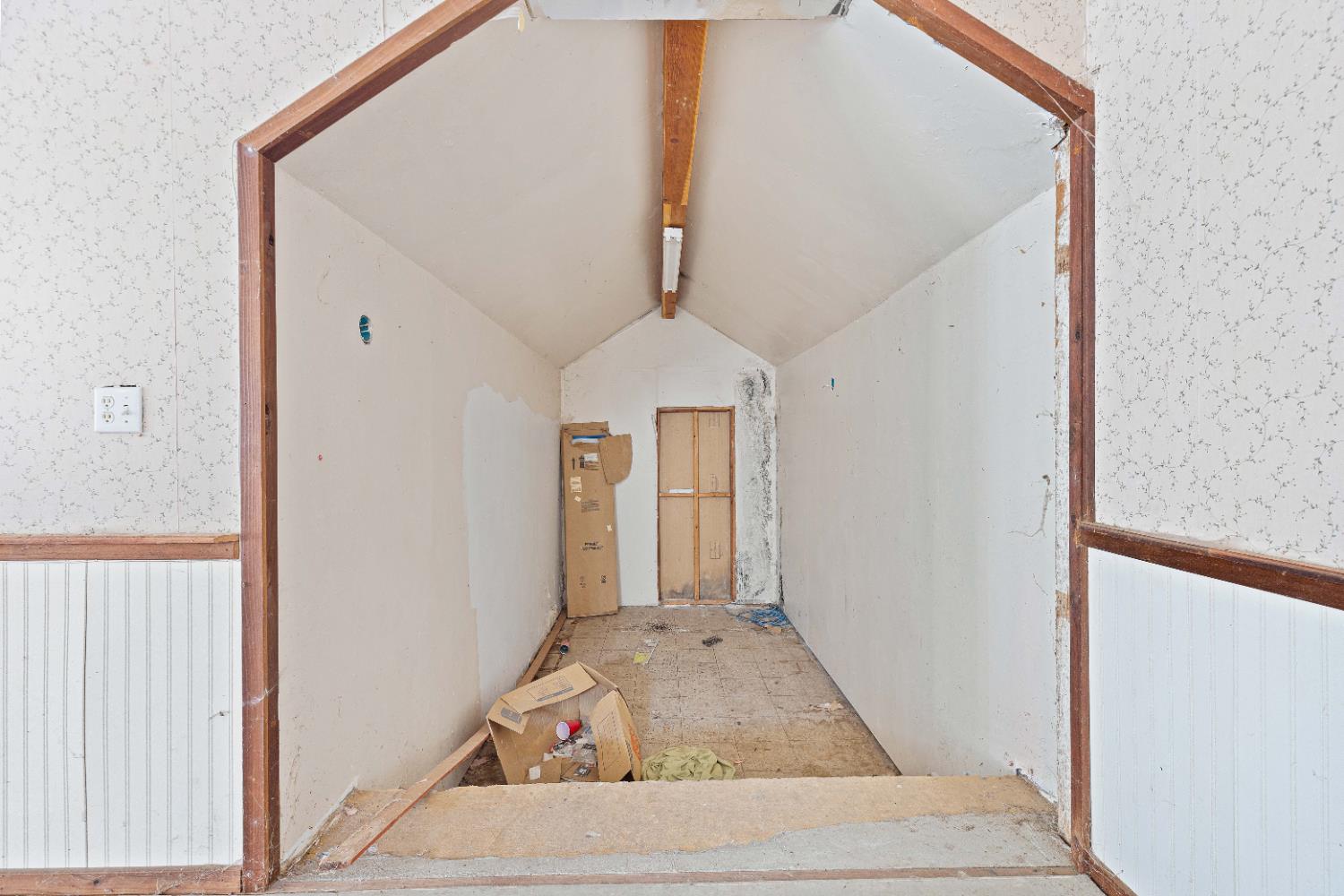 30025 Yosemite Blvd, La Grange, CA 95329