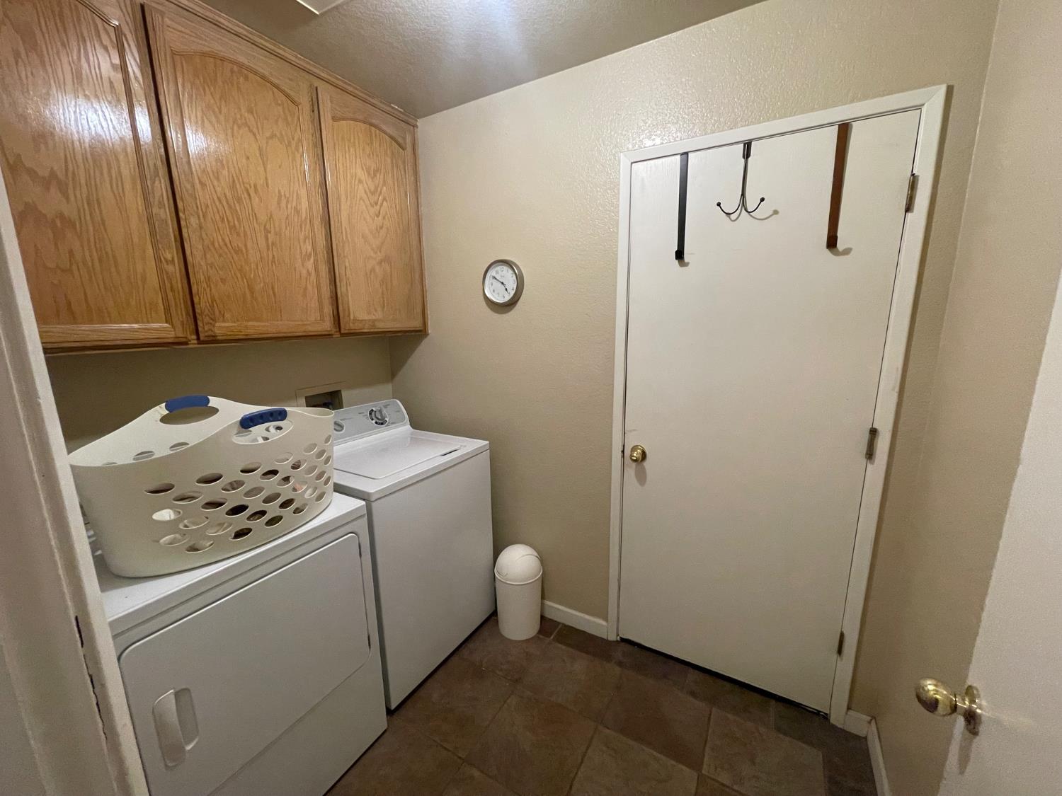 1804 Evans Rd, Ceres, CA 95307