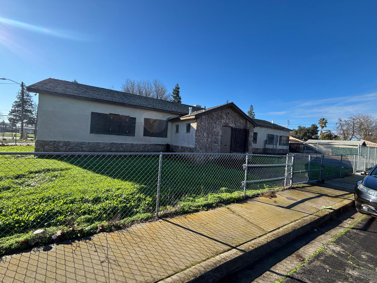 410 Stockton St, Manteca, CA 95337