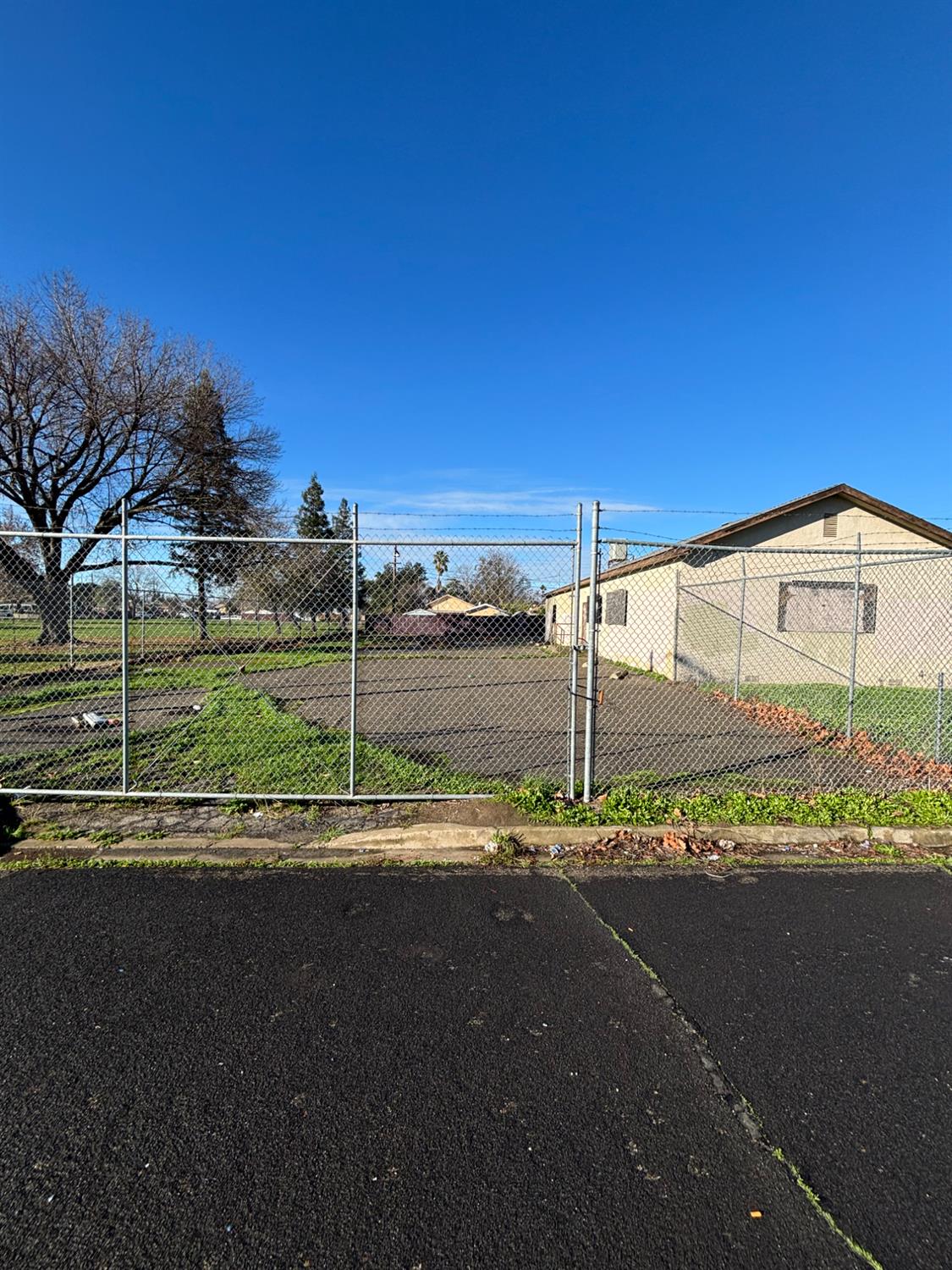 410 Stockton St, Manteca, CA 95337