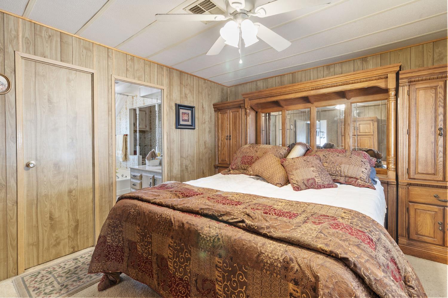 2240 Golden Oak Ln #94, Merced, CA 95341