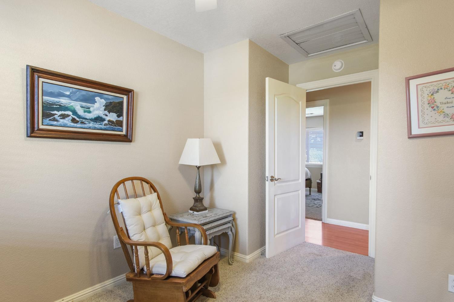 631 E Barnhart Rd, Turlock, CA 95382