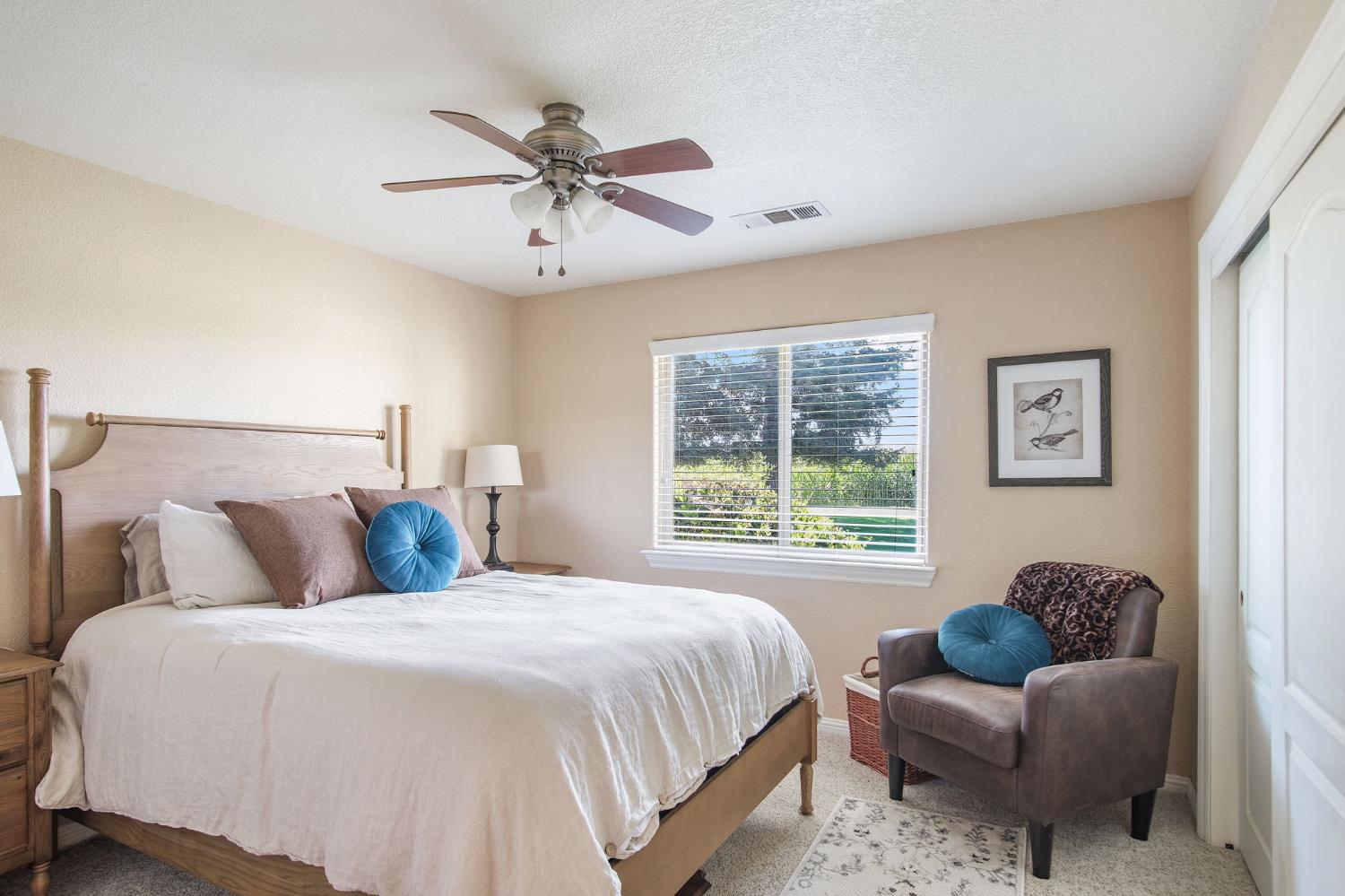 631 E Barnhart Rd, Turlock, CA 95382