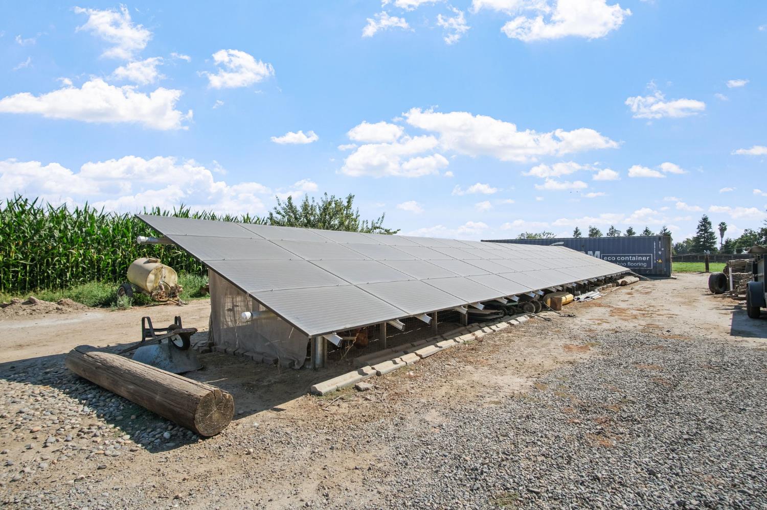 631 E Barnhart Rd, Turlock, CA 95382