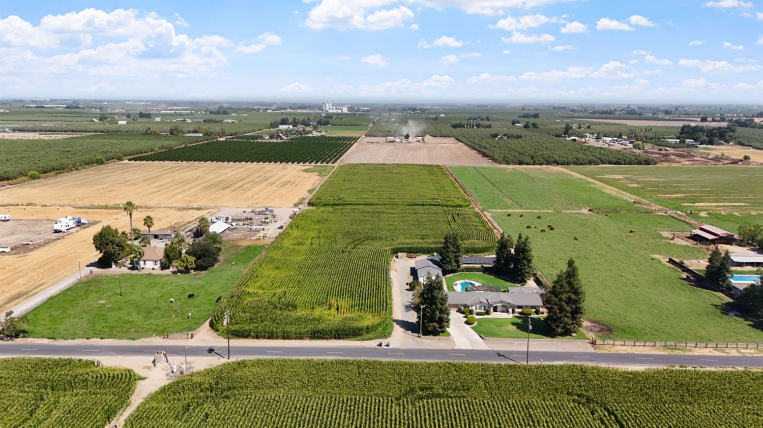 631 E Barnhart Rd, Turlock, CA 95382