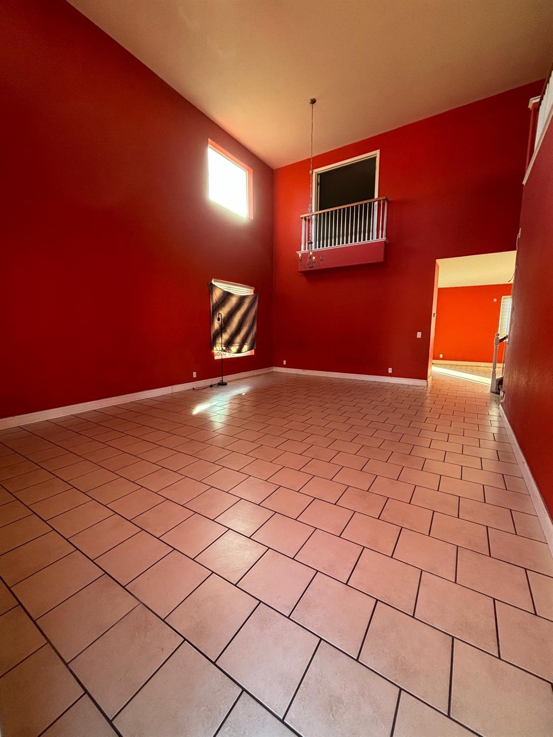 175 Oleander st, Chowchilla, CA 93610